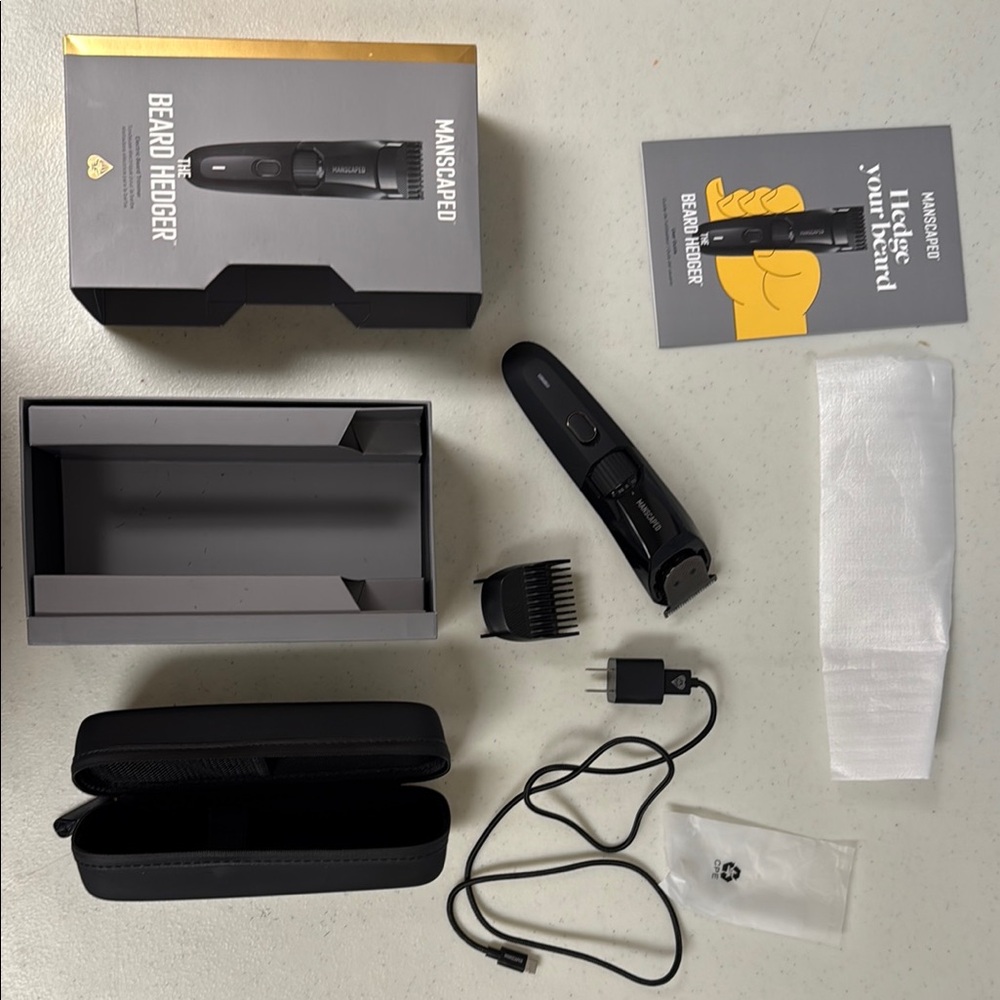 Manscaped Beard Hedger Trimmer Set - Black